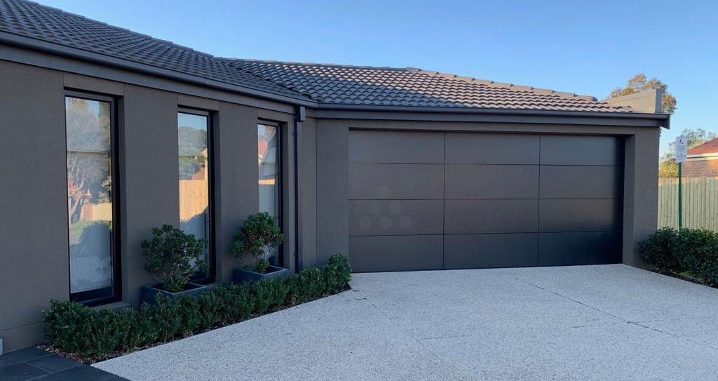 Residential Garage Doors Melbourne Automatic Remote Access